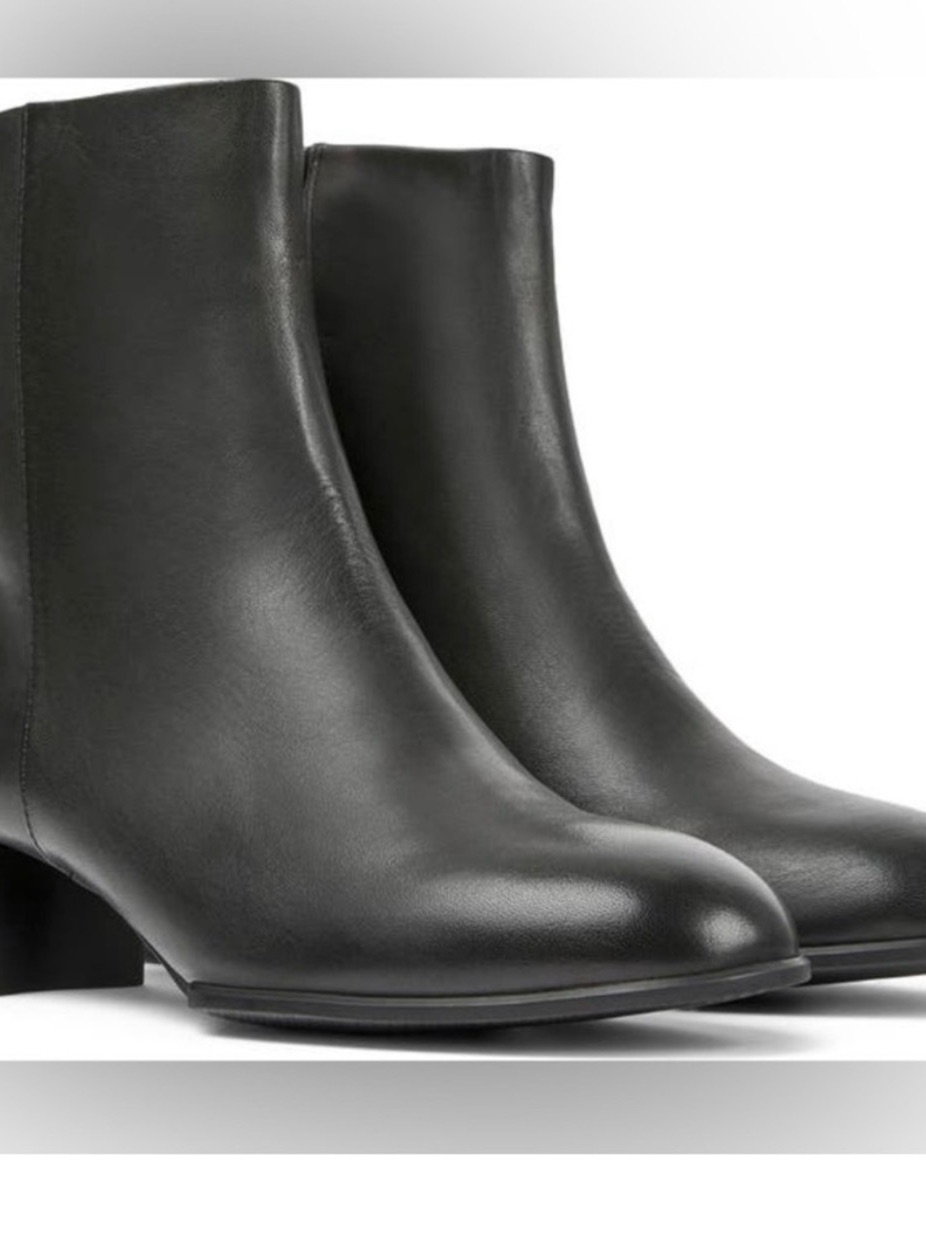 Camper Black Leather Ankle Booties